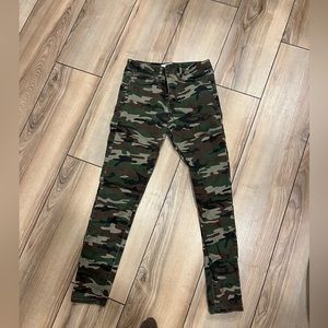 Camouflage Jeans